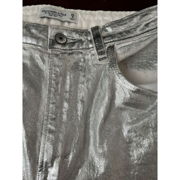 Abercrombie & Fitch The 90's Relaxed‎ Jean High Rise Size 29/8 Shinny Silver - Picture 1 of 10
